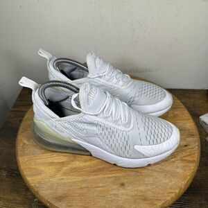 Nike Air Max 270 Shoes Womens Size 8 Running Athletic 943345-103 Sneakers